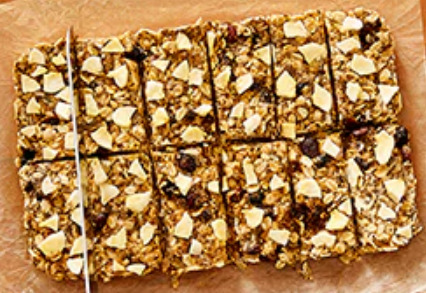 No-Bake Trail Mix Bar